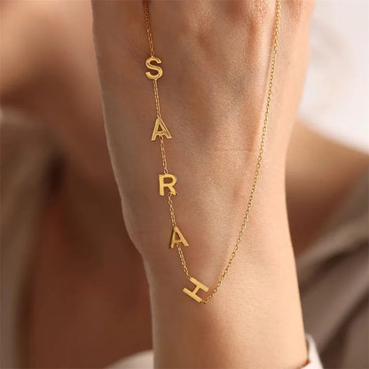 Persoonlijke Letter Ketting – Tijdloos & Sterk Roestvrij Staal